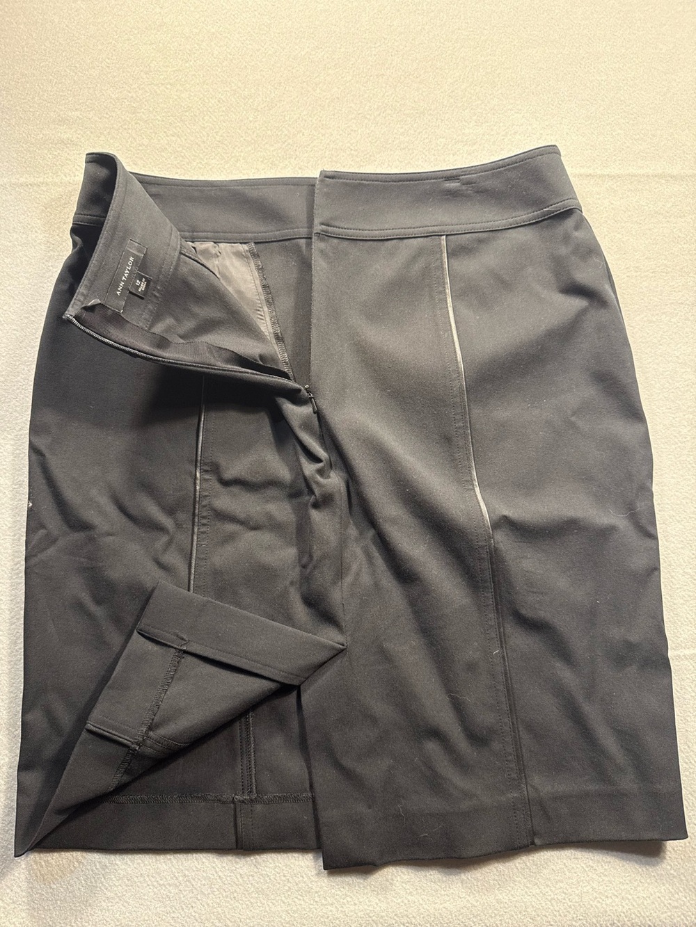 Ann Taylor Size 12 Grey Cotton Pencil Skirt Front Zip Clubwear Work Attire - Picture 3 of 7